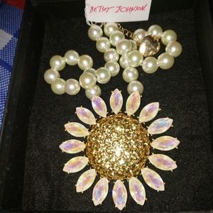 Betsey Johnson Pave Daisy Flower Necklace